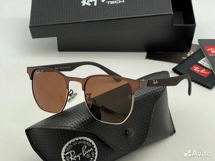 Солнцезащитные очки Ray Ban