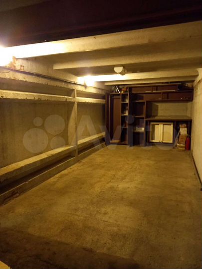 Гараж, 18 м²