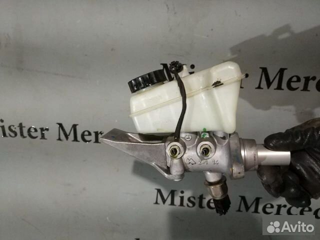 Главный тормозной цилиндр Mercedes-Benz Ml-Class