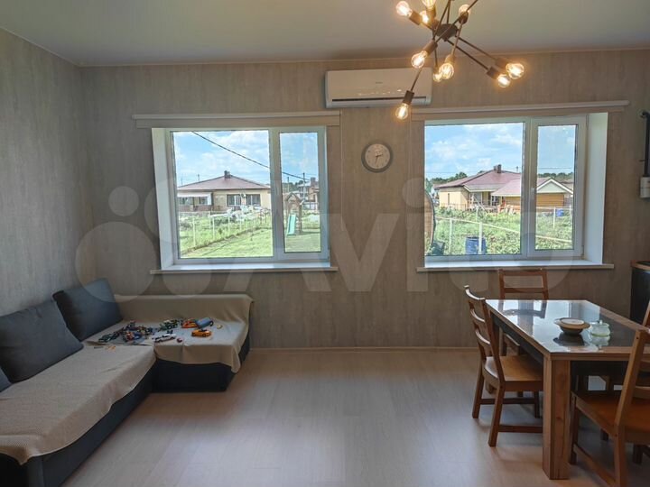 Таунхаус 63,8 м² на участке 5,5 сот.