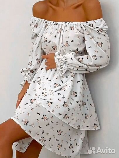 Платье с цветочным принтом