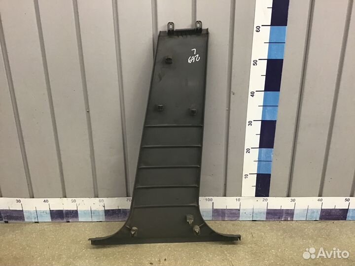 Обшивка средней стойки левая Ford Focus II 2008-20