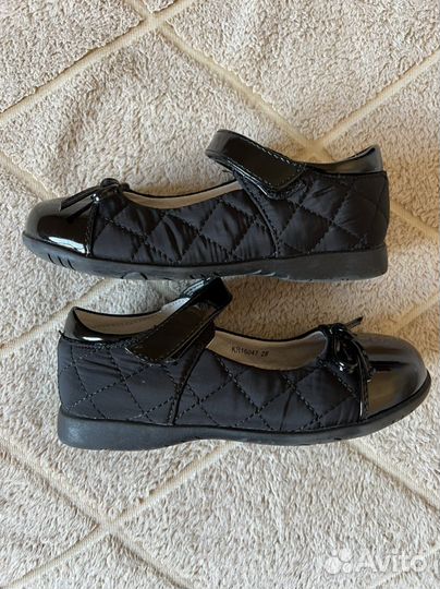 Туфли для девочки 28 размер черные