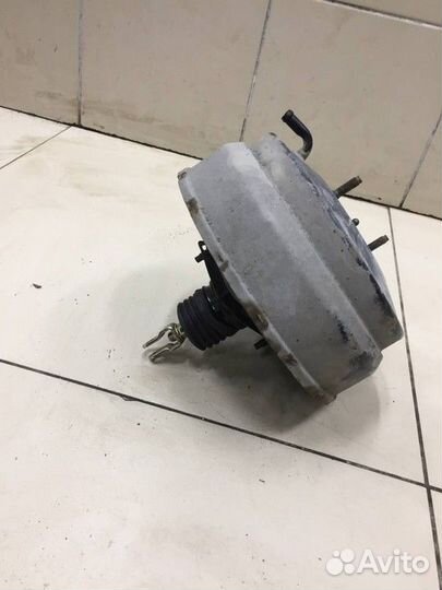 Усилитель тормозов вакуумный Mitsubishi Outlander