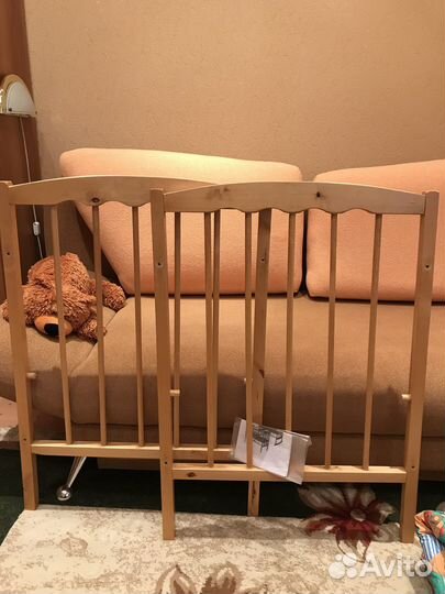 Детская кроватка для новорожденных