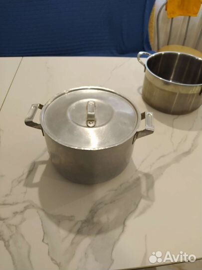 Кастрюля алюминиевая