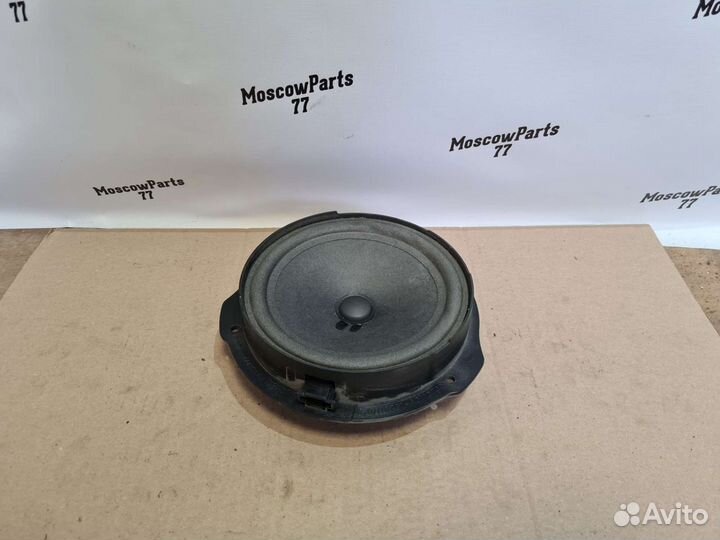 Динамик колонка двери Mercedes W212