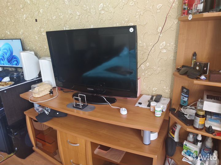 Телевизор samsung