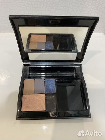 Футляр для теней и пудры Mary Kay