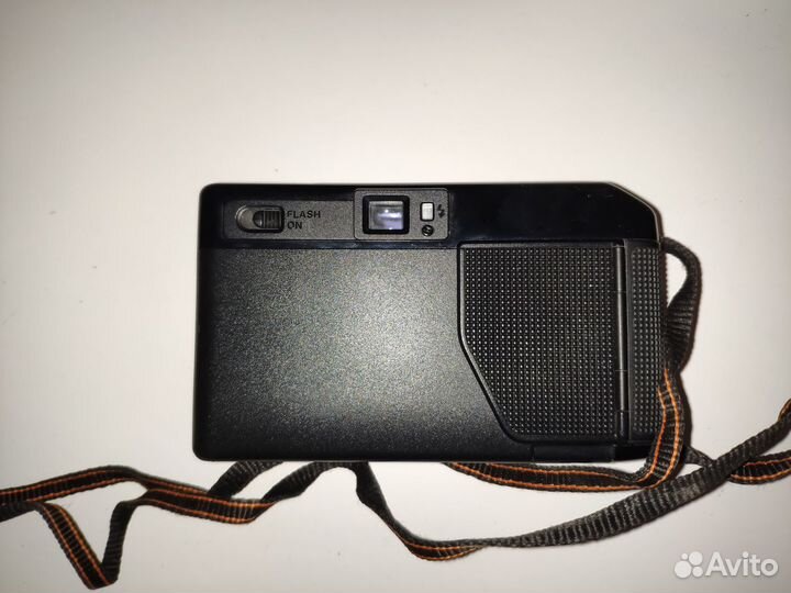 Пленочный фотоаппарат Сanon AF35M II