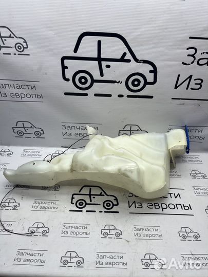 Бачок омывателя Audi A4 B5