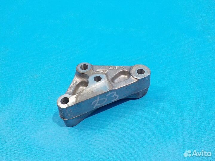 Кронштейн генератора lexus RX 2 (300/330/350/400h)