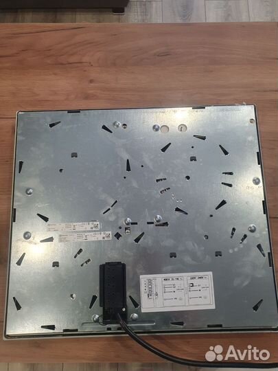 Варочная панель Electrolux электрическая 4 конф