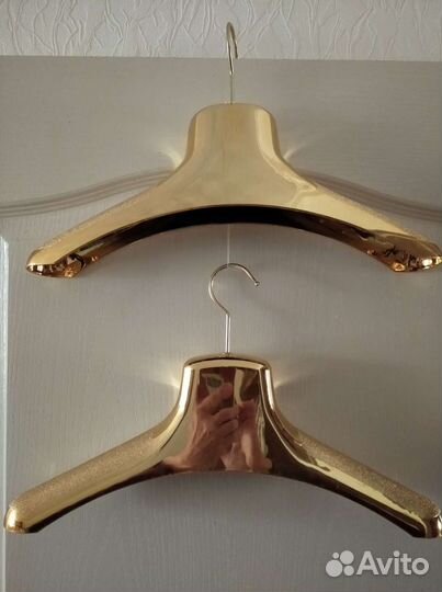 Плечики оригинальные