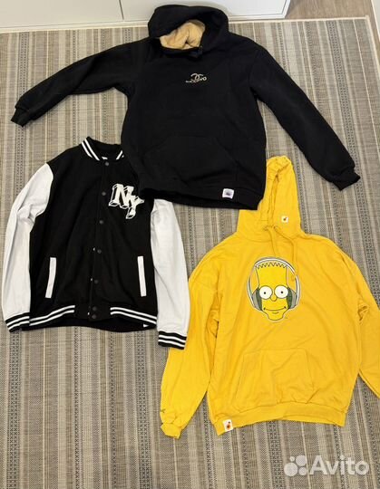 2 пакета одежды