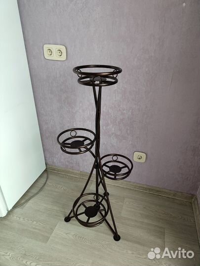 Подставка для цветов