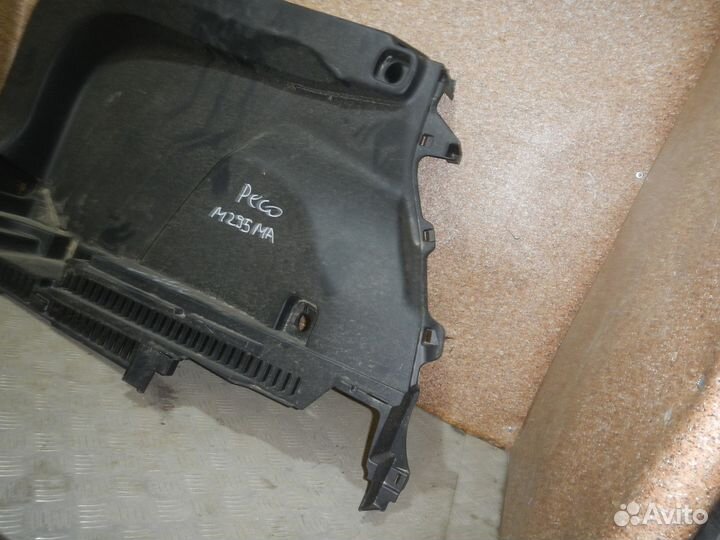 Обшивка багажника, Toyota (Тойота) -RAV4 (19)