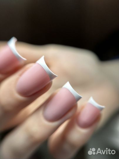 Модель на маникюр бесплатно