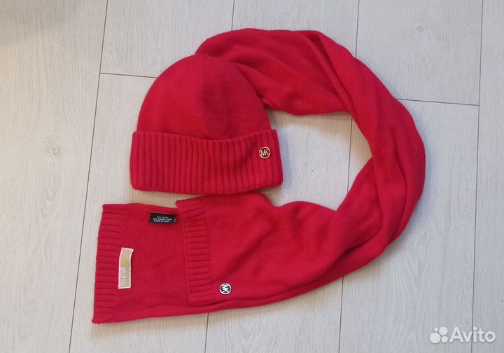Шапка и шарф Michael Kors