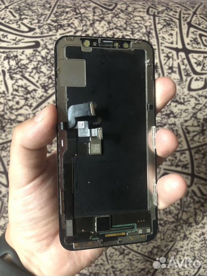 Дисплей на iPhone 10