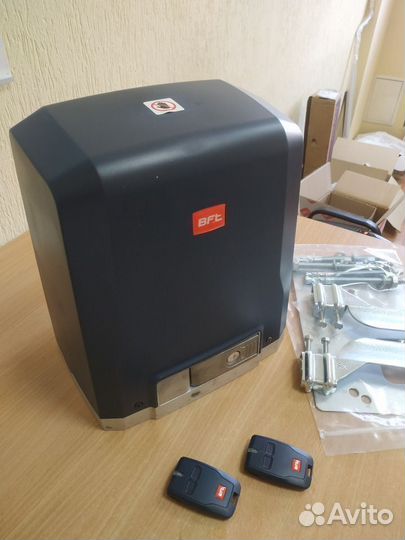 Автоматика для откатных ворот. Комплект