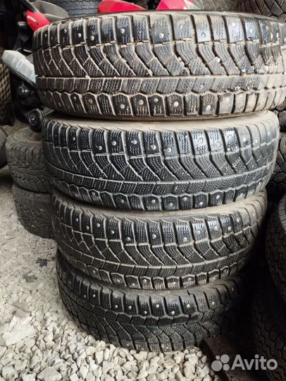 Viatti Strada Asimmetrico V-130 175/65 R14 82H