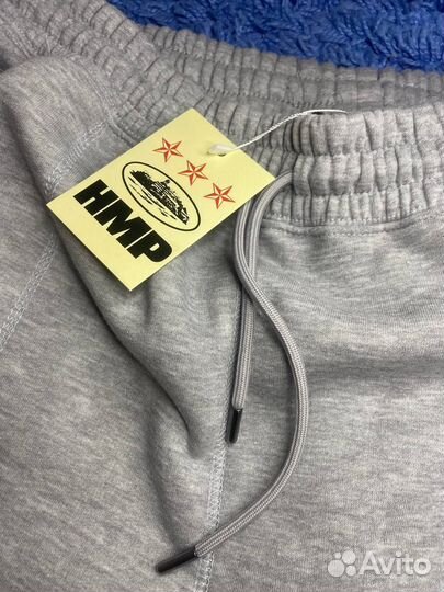 Широкие штаны Corteiz