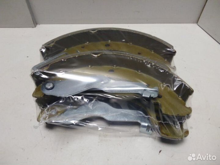 Колодки барабанные Volkswagen Transporter T4