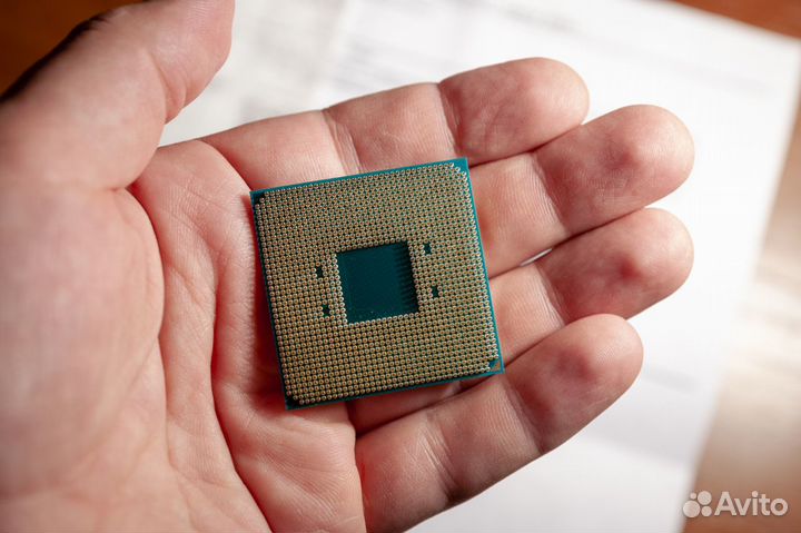 Процессор AMD Athlon II X2 240 (AM3, L2 2048Kb)