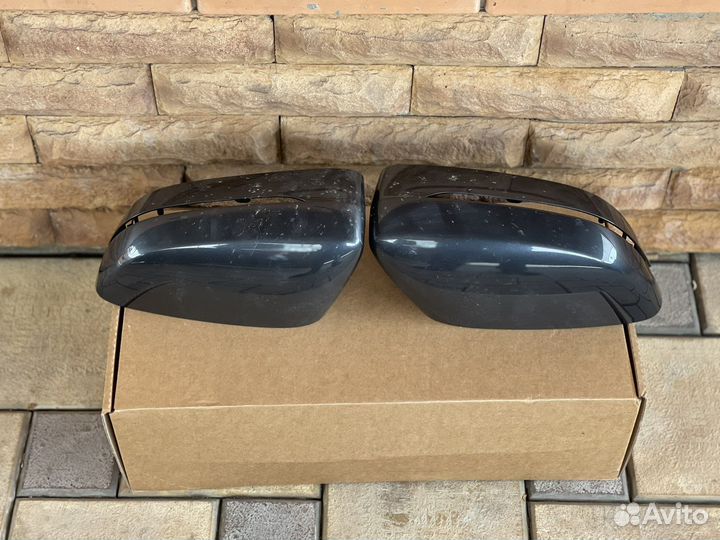 Боковые накладки на зеркала BMW g30