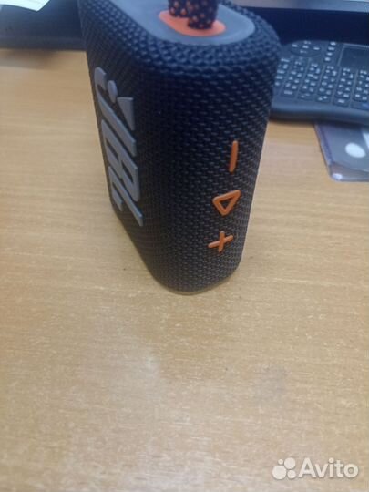 Портативная акустика JBL GO
