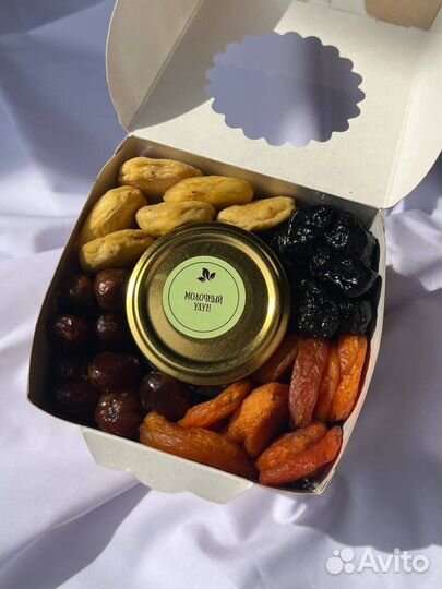 Букеты из сухофруктов