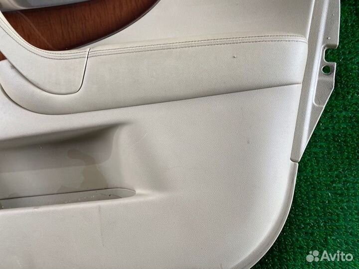 Обшивка двери прав. перед. Infiniti Fx35, Fx37, Fx