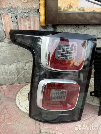 Land-Rover Range Rover 4 L405 Фонарь задний