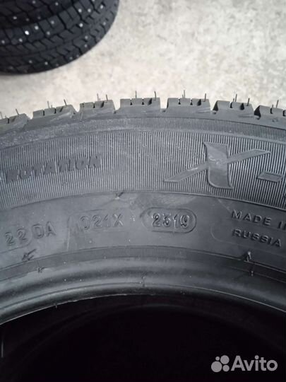 Michelin X-Ice 3 195/60 R15 92H