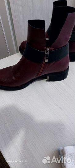 Ботинки демисезонные для девочки 36размер