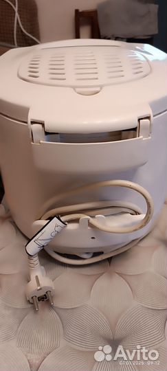 Фритюрница scarlet