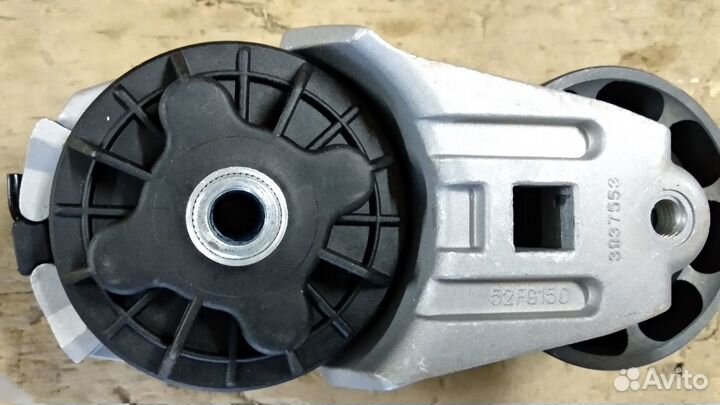 Натяжитель ремня генератора камаз