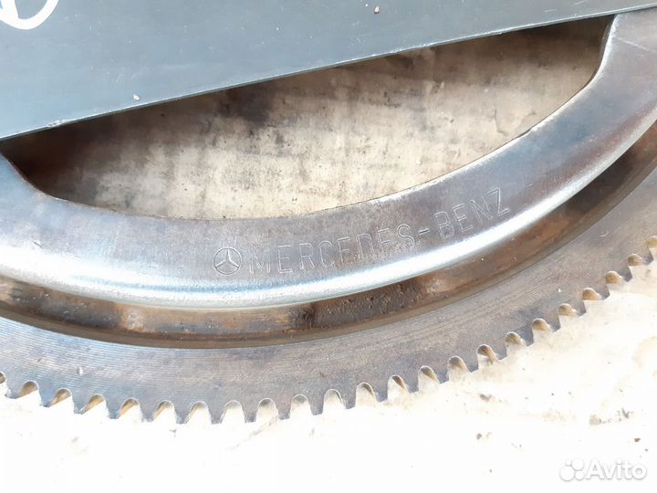 Маховик Мерседес 123,124 (102 мотор ) АКПП