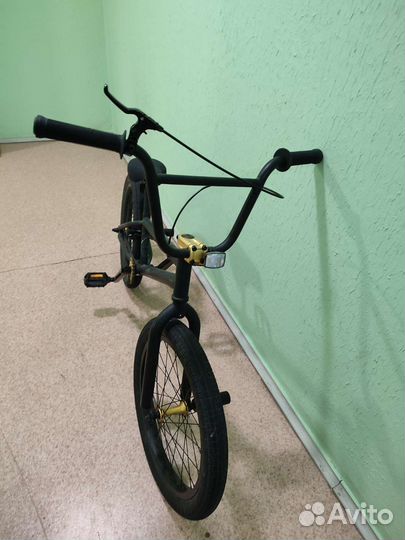 Трюковой велосипед bmx