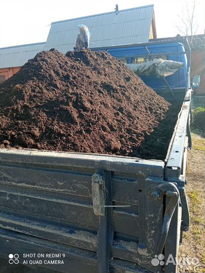 Перегной. Песок. Земля.Плодородный грунт