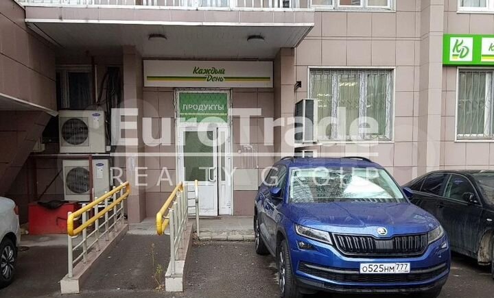 Сдам торговое помещение, 365 м²