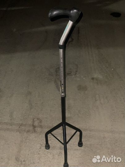 Костыль тренога