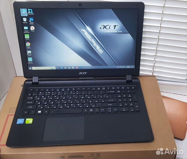 Универсальный ноутбук для работы и развлечений