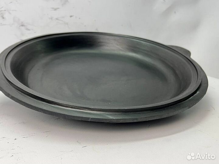 Казан чугунный с крышкой сковородой