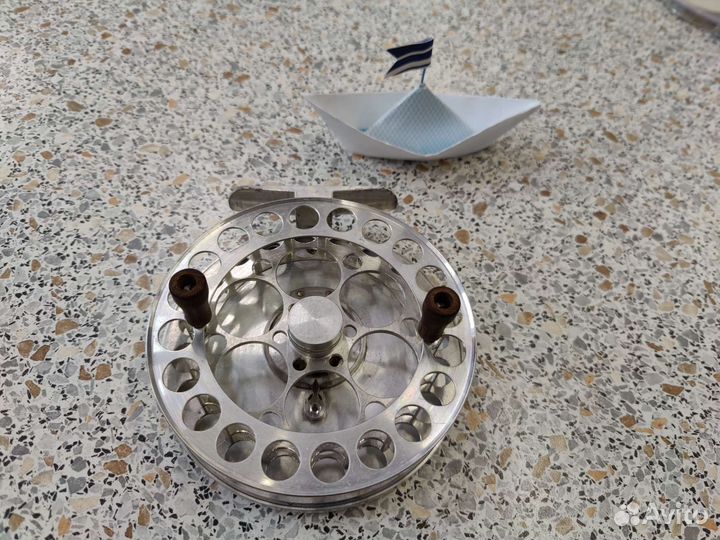 Катушка рыболовная инерционная СССР, ручная работа