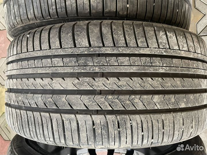 Winrun MT305 245/35 R21 и 285/30 R21