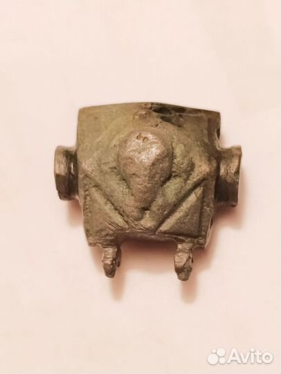 Навершие(оглавие креста энколпион