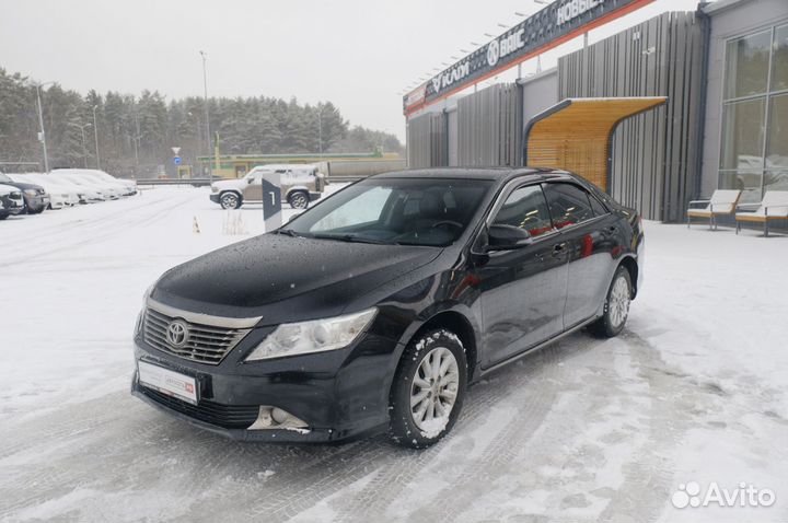 Toyota Camry 2.0 AT, 2013, 245 000 км