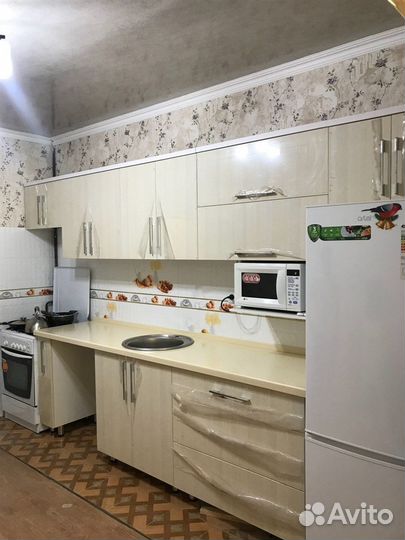 Столешница из искусственного камня для кухни